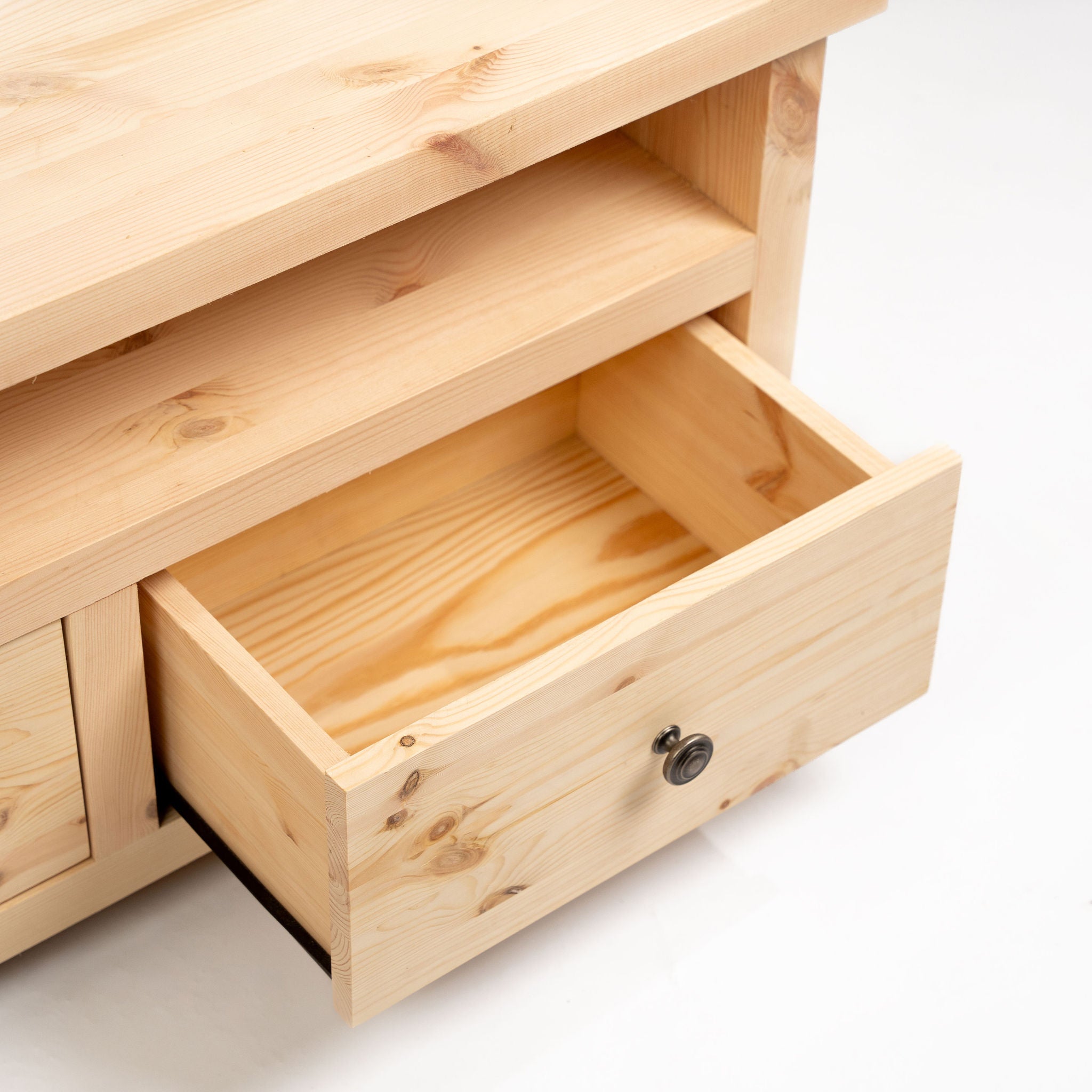 Exbourne Scandinavian Pine TV Stand